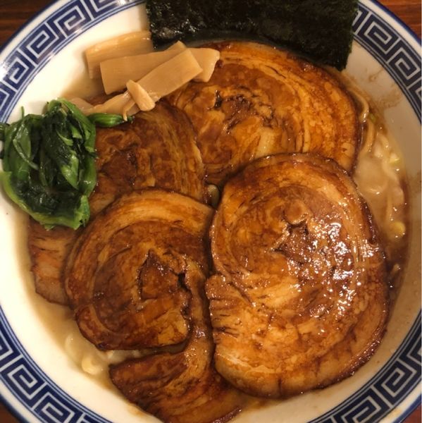 「豚骨チャーシューメン」@らー麺にしかわの写真