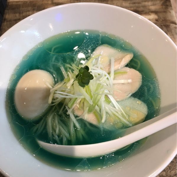 「鶏清湯らーめん　青」@濃厚鶏出汁拉麺 吉法師 KIPPOSHIの写真