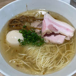 豚塩そば＋味玉