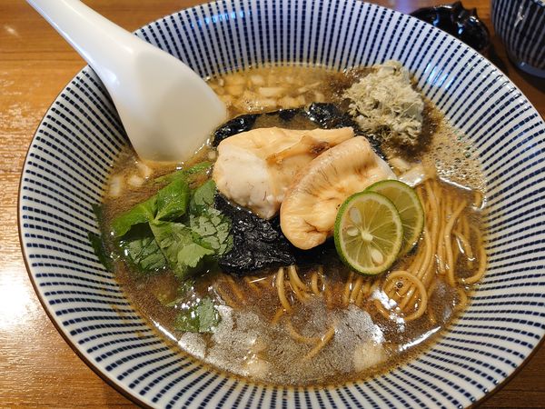 「夏の河豚白子そば」@寿製麺よしかわ 川越店の写真