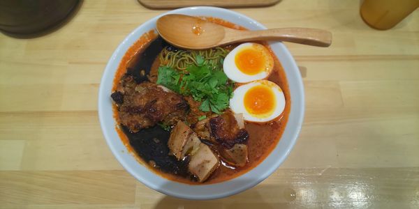 「塩玉子付きチリトマラーメン+チキン増し+大盛+ライス小」@チリトマラーメン THANKの写真