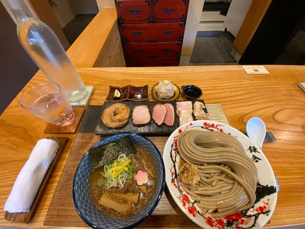 「つけ麺並、チャーシュー5品」@中華蕎麦 沙羅善の写真