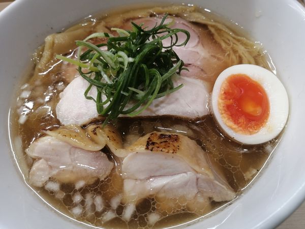 「（夏季限定）烏賊🦑冷やし手揉みそば（塩）¥1000」@手揉み中華そば 中村の写真