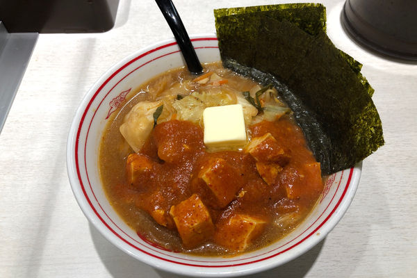 「蒙古タンメン820円+のり70円+バター70円」@蒙古タンメン 中本 川越店の写真