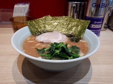 「ラーメン　並」@らーめん 尾又家の写真