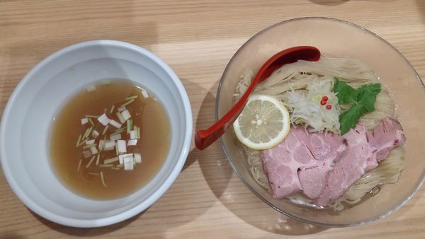 「しじみ貝の冷たい昆布水つけ麺（月限定）950円」@焼きあご塩らー麺 たかはし 恵比寿店の写真
