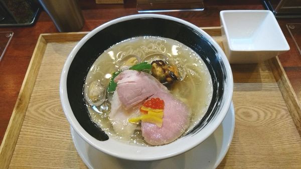 「浅利とムール貝の汐そば_950円」@麺処しろくろの写真