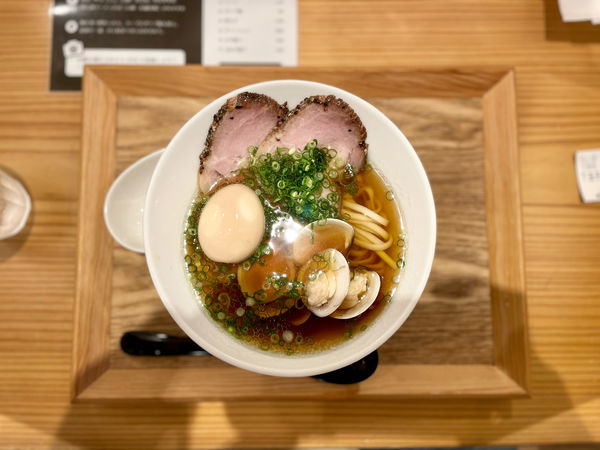 「限定:はまぐりラーメン＋煮玉子1,050円」@鶏と鮪節 麺屋 勝時の写真