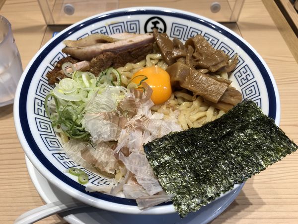 「特製油そば大盛　冷」@中華そば つけめん 玉 JR川崎タワー店の写真