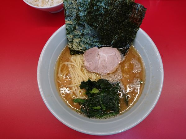 「ラーメン￥650＋ライス(サービス)」@ラーメン堀田家の写真