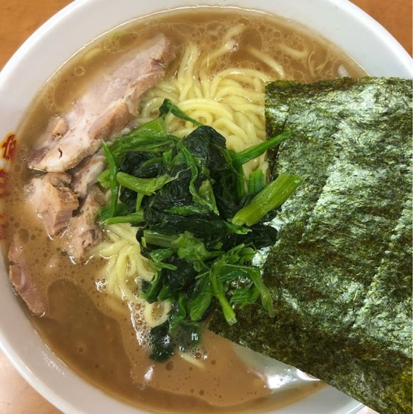 「らーめん」@横浜ラーメン 町田家 新百合ヶ丘店の写真