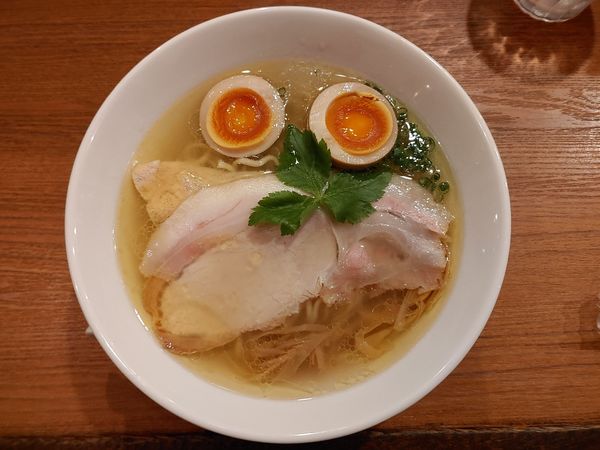 「塩　味玉」@らぁ麺 あおばの写真