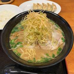 辛ネギ味噌らーめん 950円