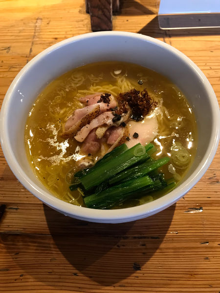 「本日の地鶏中華そば・塩 1,000円」@麺処 図鑑の写真