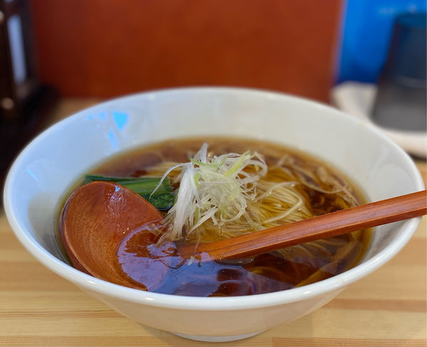 「秋刀魚醤油らあめん900円(TOC抜き)」@らあめん 常護の写真