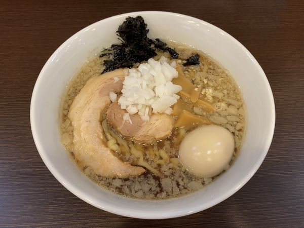 「らーめん＋味玉」@ぶたとにぼしの写真