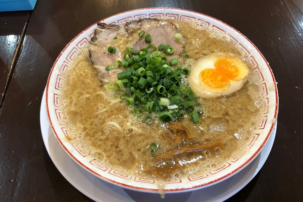 「パートⅡ 850円+替玉130円」@だるま大使 本店の写真