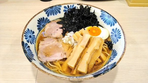 「煮干し醤油+ばらのり･材木メンマ」@煮干しらーめん 田中にぼるの写真