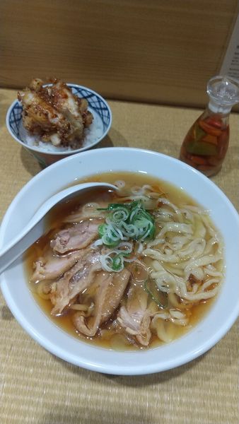 「冷やし親鶏中華そば（限定）850円」@手打 親鶏中華そば 綾川の写真
