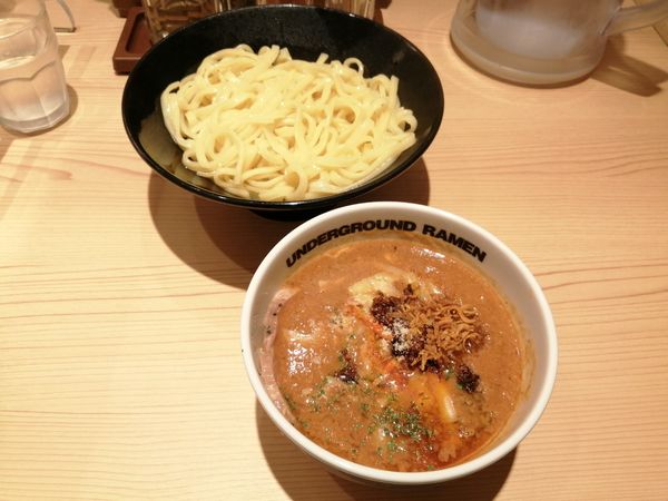 「チーズトマトつけめん (限定)」@頑者 UNDERGROUND RAMEN 川越駅店の写真