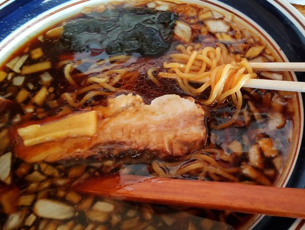 「いち らぁめん濃い味」@炭火らあぁめんいちの写真