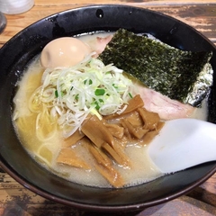 ラーメン ヨシベー 錦糸町店の画像