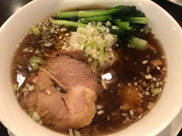 「醤油ラーメン」@中國菜 燕の写真