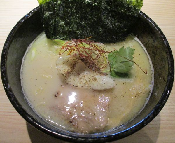 「鯛白湯ラーメン　850円」@広島瀬戸内料理 雑草庵の写真