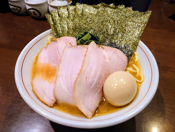 「特製らーめん もも」@らーめん飛粋の写真