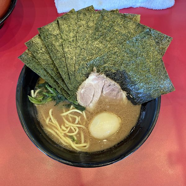 「ラーメン＋海苔＋味玉」@横浜らーめん 龍馬の写真