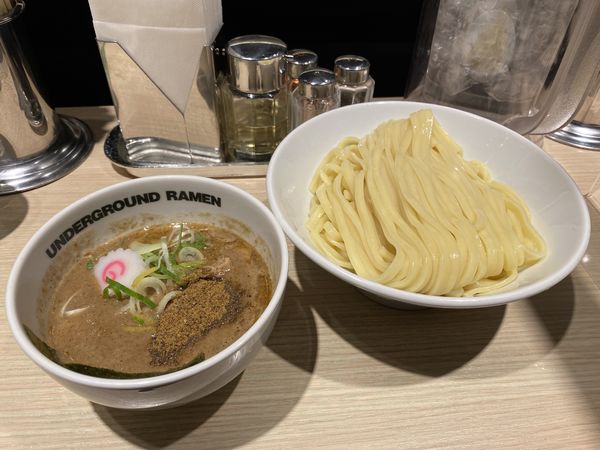 「つけ麺(濃厚)」@TOKYO UNDER GROUND RAMEN 頑者の写真