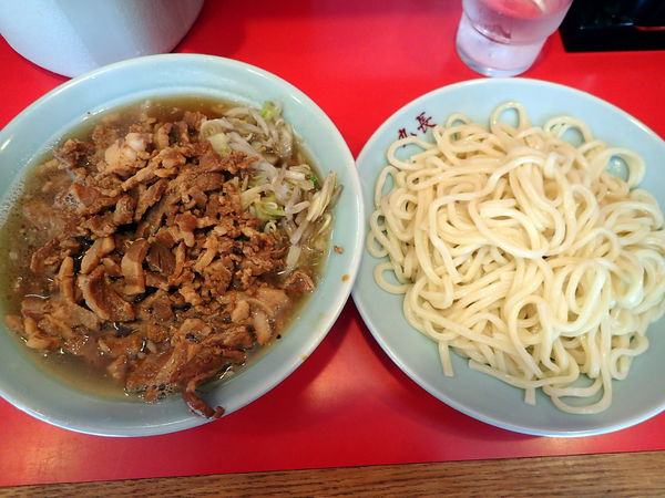 「チャシューやさいつけそば」@丸長 目白店の写真