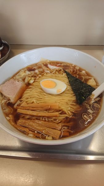 「ワンタン麺」@中華そば 大咲の写真