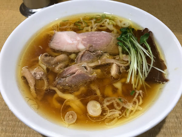 「親鳥中華そば」@手打 親鶏中華そば 綾川の写真