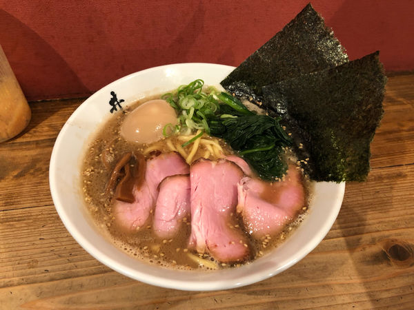 「豚骨醤油（特製）」@井田商店の写真