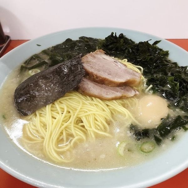 「ワカメラーメン700円大盛200円味玉100円」@ラーメンショップ 寒川西店の写真