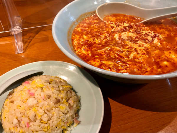 「タンタンメン（大辛）＋半チャーハン」@元祖ニュータンタンメン本舗 蒲田店の写真