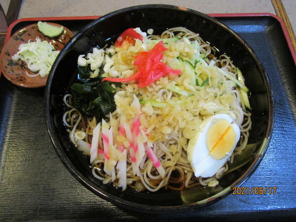 「冷やしたぬき蕎麦 900円」@蕎麦処 とさきやの写真