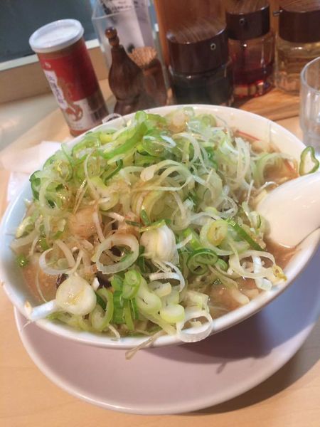 「ねぎラーメン　白」@味噌らーめんの店 しなり丸の写真