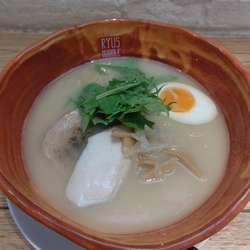 プレミアム鶏白湯