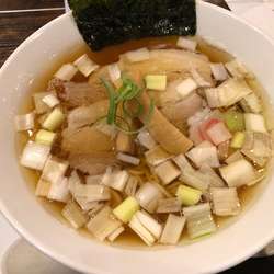 淡麗中華そば 700円