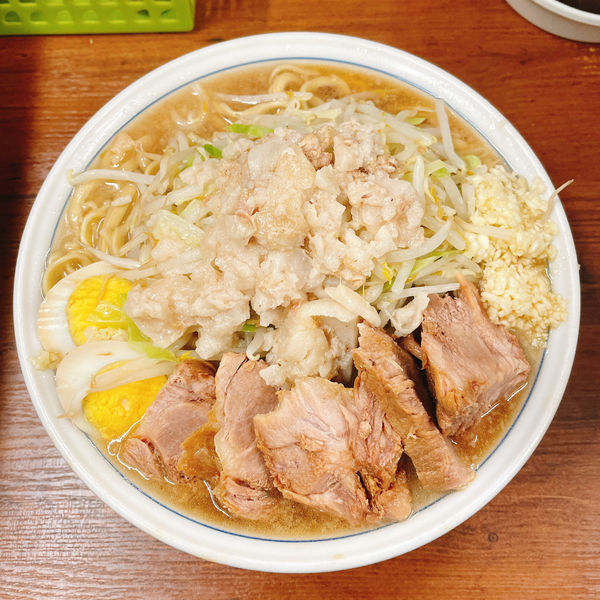 「大豚950+煮卵100」@ラーメン二郎 品川店の写真