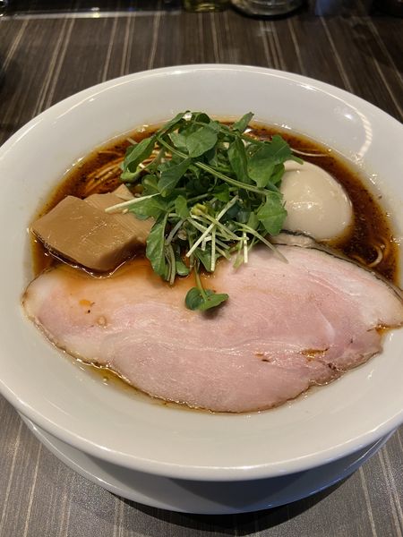 「辛味薫香正油味玉付き【1400円】」@中華蕎麦 三藤の写真