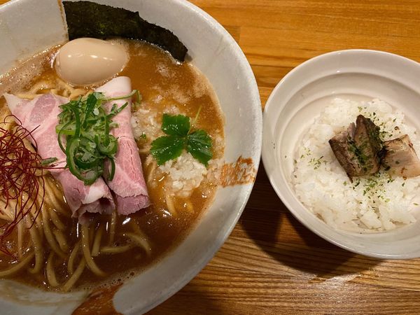 「限定:赤海老と青森シャモロックの海老味噌そば」@麺屋 ひな多の写真