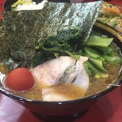 ラーメン、ビール、ライス、野菜畑、青梗菜、トマト