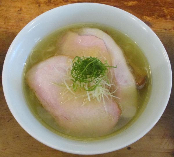 「塩そば　900円」@中華そば しば田の写真