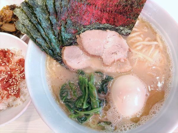 「らーめん＋半熟玉子＋辛子高菜」@家系 武の極みの写真