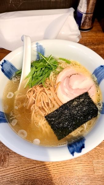 「塩ラーメン」@ラーメン食堂 粋な一生の写真