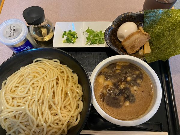 「黒つけ麺 大盛」@朝日屋の写真