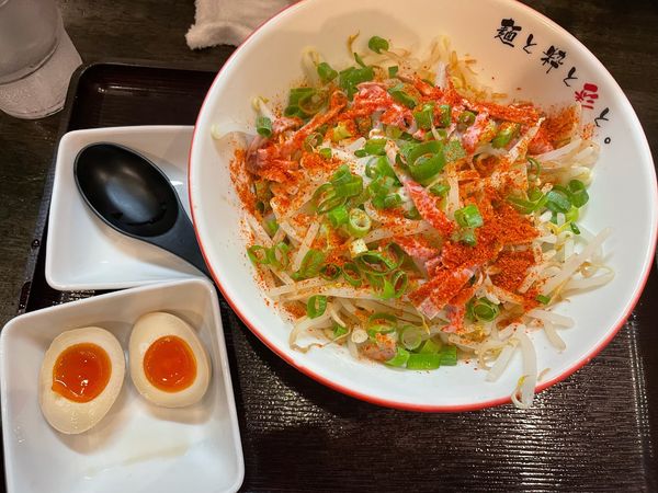 「まぜそばRED 味玉」@麺屋 彩々 昭和町本店の写真